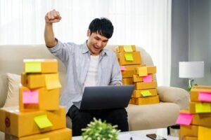 How to Attract Your First 100 Customers